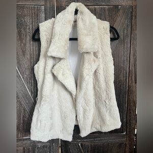 Women's Cream Faux Fur Vest